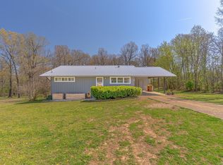 4 Miccosukee Dr, Cherokee Village, AR 72529