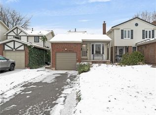 4208 Stonemason Cres, Mississauga, ON L5L2Z7