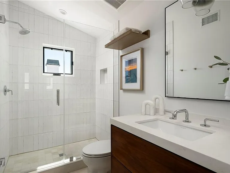 428 1/2 Fernleaf Ave — Photo 39