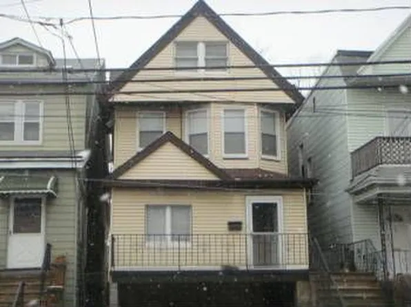 217 Claremont Ave, Jersey City, NJ 07305