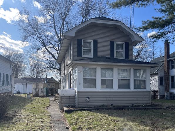 135 N Birch St, Waterman, IL 60556
