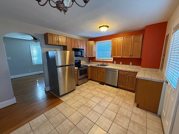 Kitchen electric appliances