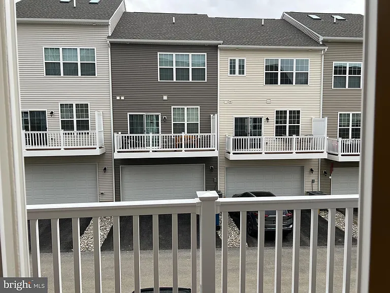 116 Waywood Dr — Photo 10