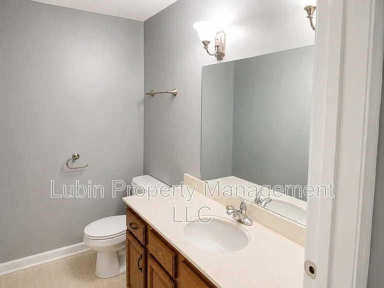 4430 Chuck Ave — Photo 4