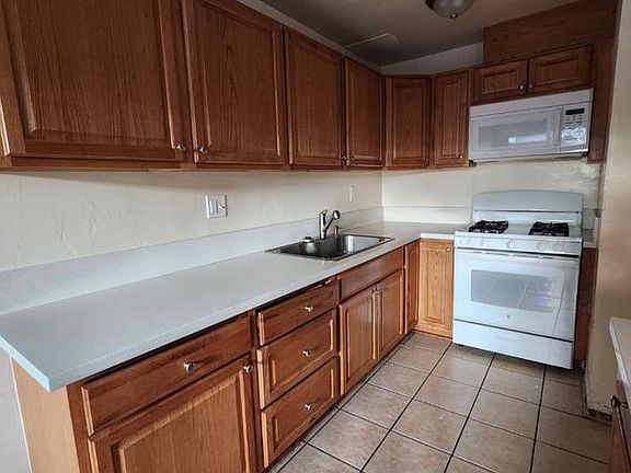5th image of 16600 San Fernando Mission Blvd #50