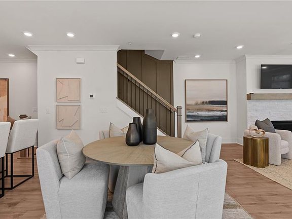 7th image of this home