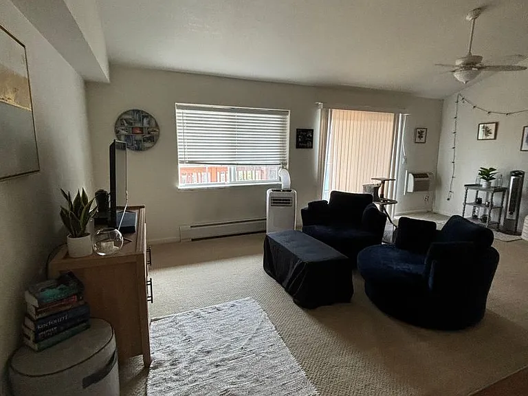 560 River View Dr #708 — Photo 1
