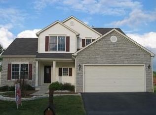 450 Flat River St, Pickerington, OH 43147