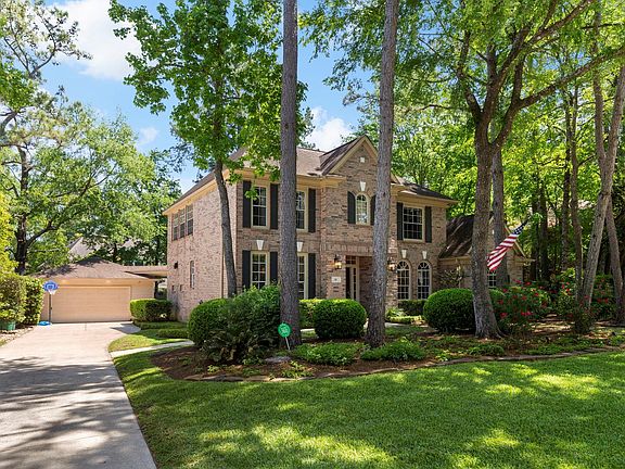 3rd image of 10 Scenic Mill Pl