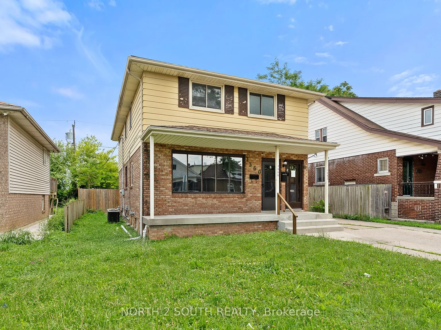 3 bed, $1,800 — Photo 2