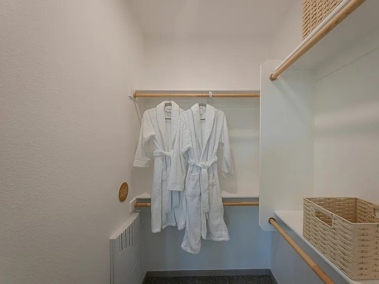 B1 Bedroom Closet