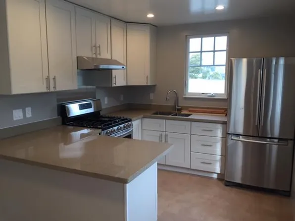 537 Rollins Rd, Burlingame, CA 94010
