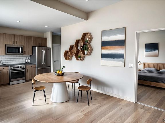 5th image of 1643 Boulder Street #306