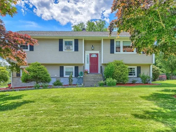 2885 Mead Street, Yorktown Heights, NY 10598