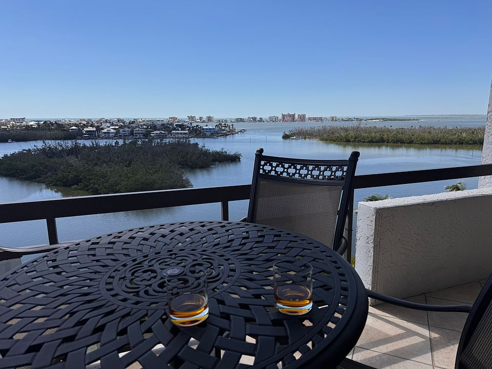Patio overlooking FMB, Gulf and Sanibel