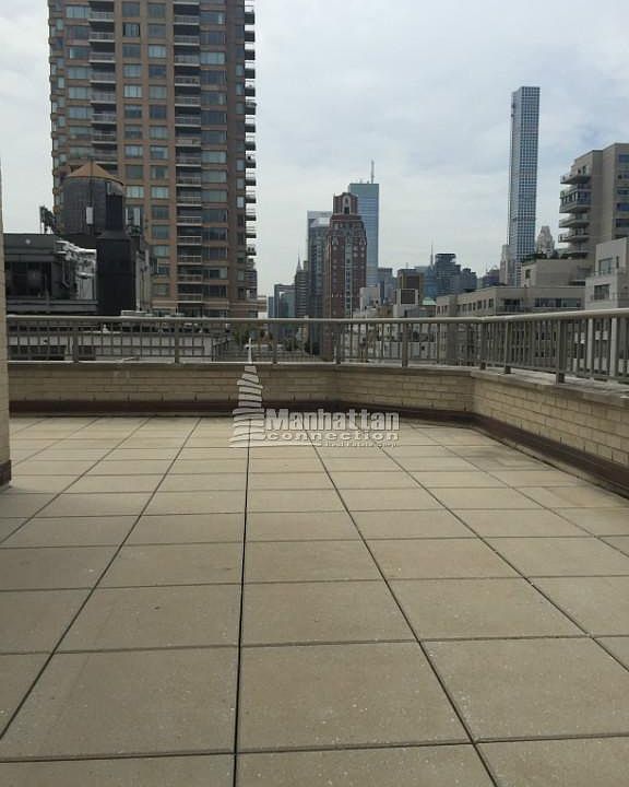 1st image of 200 E 71st St APT 20E