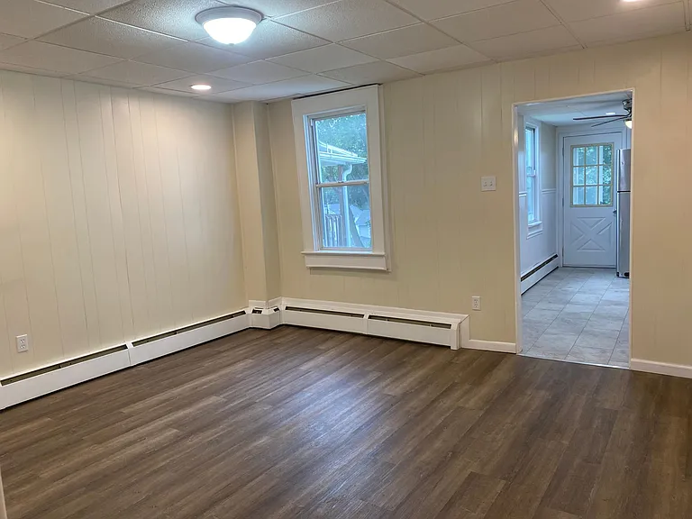 1313 Hampton St — Photo 11