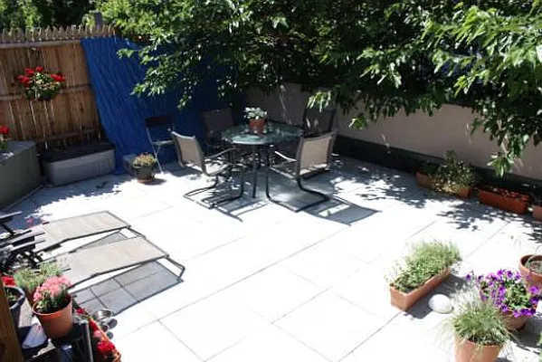 Rented by Dream Space Realty | media 13