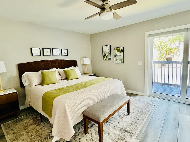 819 E Lee St #1 — Photo 9