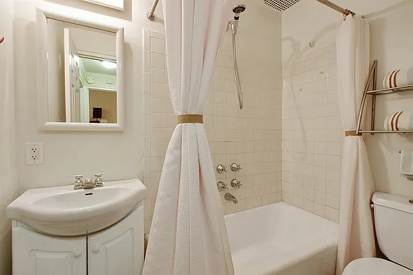 Sold by Corcoran | media 6