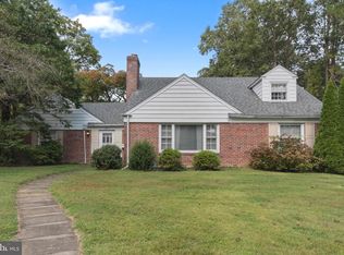 217 Sykes Ln, Wallingford, PA 19086