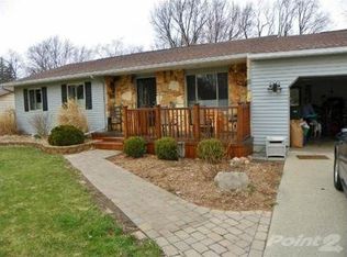 517 South St, Linden, MI 48451