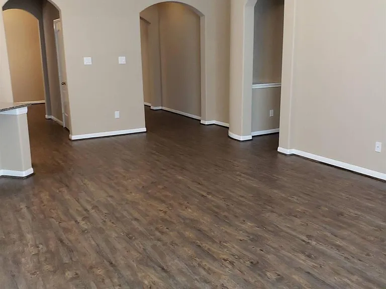 26707 Gladestone Ridge Ct — Photo 12