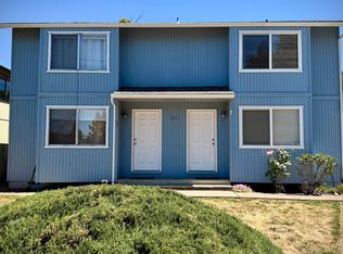 211 W Bolz Rd #B, Phoenix, OR 97535