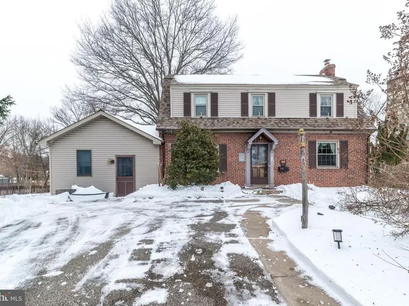 640 S Towamencin Ave, Lansdale, PA 19446