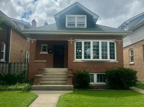 5435 W Melrose St, Chicago, IL 60641