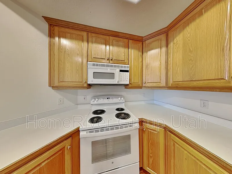2 bed, 2.0 bath, 1165 sqft, $1,250 — Photo 4
