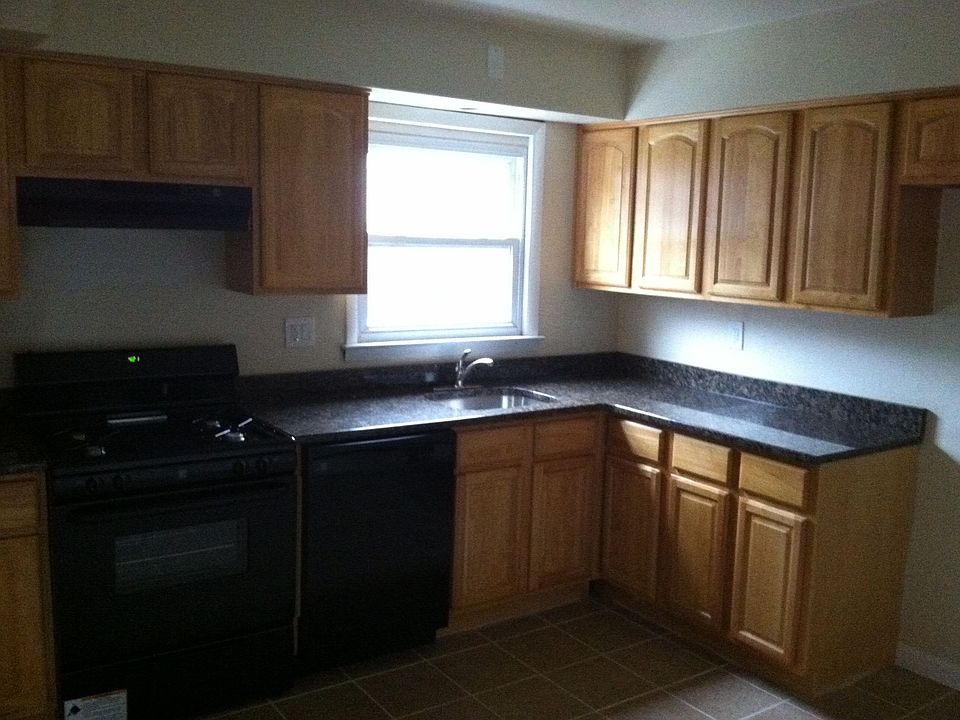 1st floor kitchen
