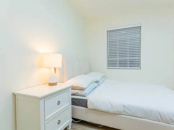 46 S Lotus Ave, Pasadena, CA