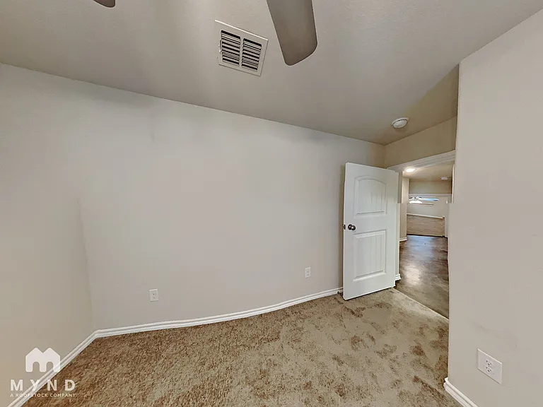 7201 Mistletoe Trl — Photo 10