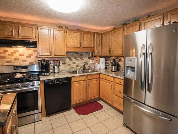 2nd image of 4836 Gilhem Ct