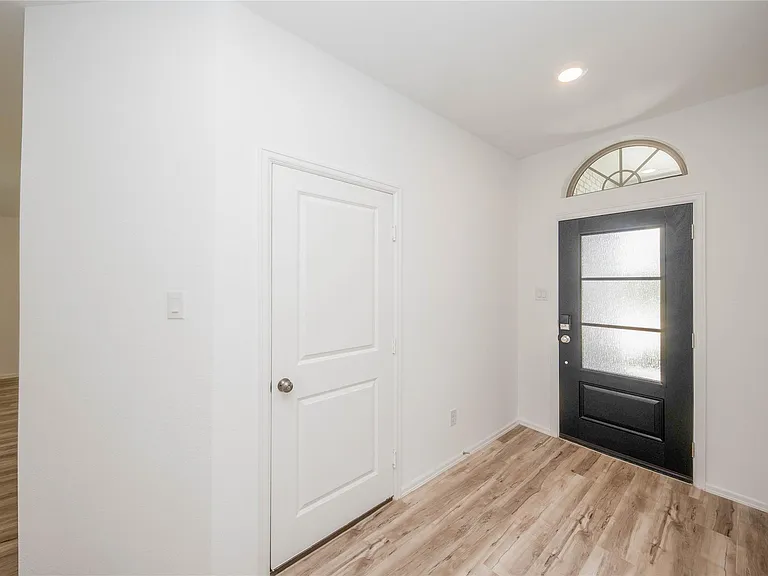 2550 Olivine Stone Dr — Photo 5