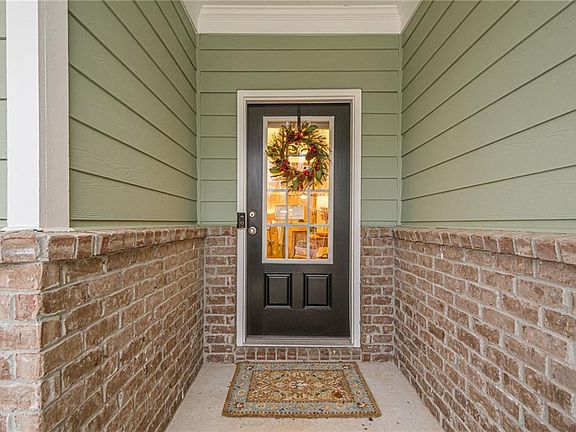 5th image of 354 Ridgewood Trl