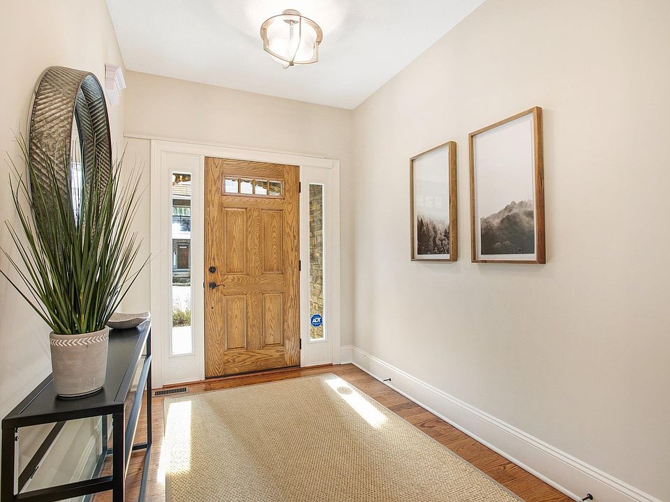 1733 Burdette St, South Bend, IN 46637 Zillow