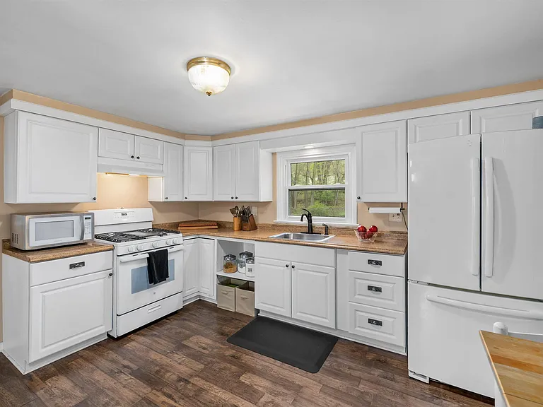3955 W Shady Side Rd — Photo 4