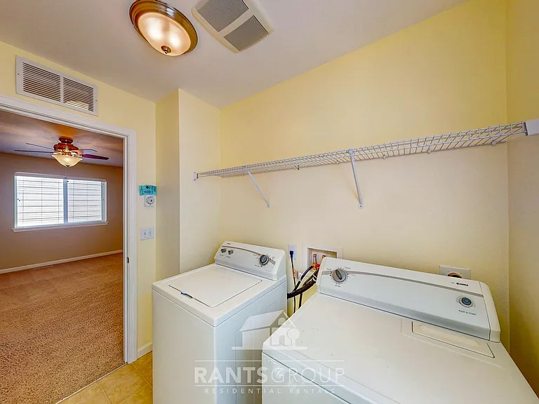 7629 Kodiak Ave NE — Photo 15