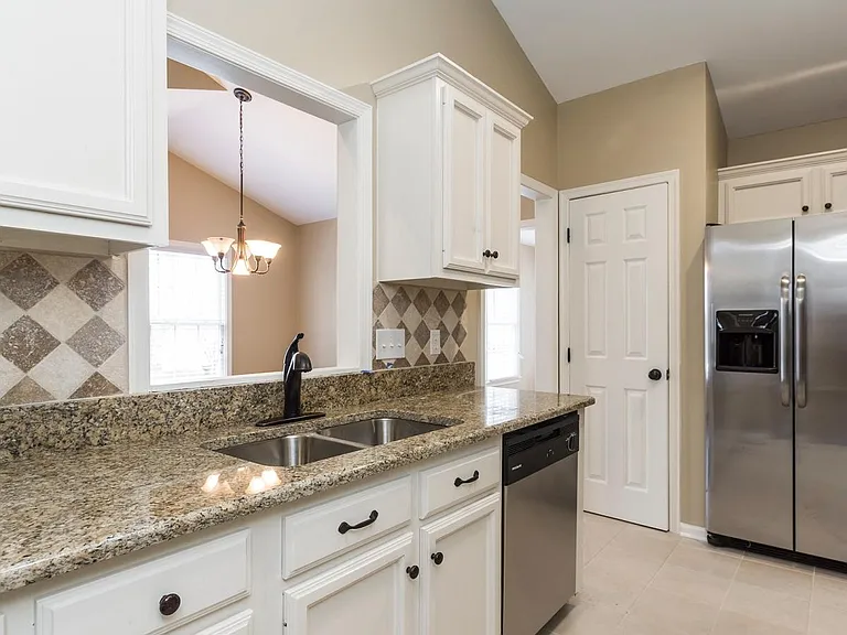Large Kitchen