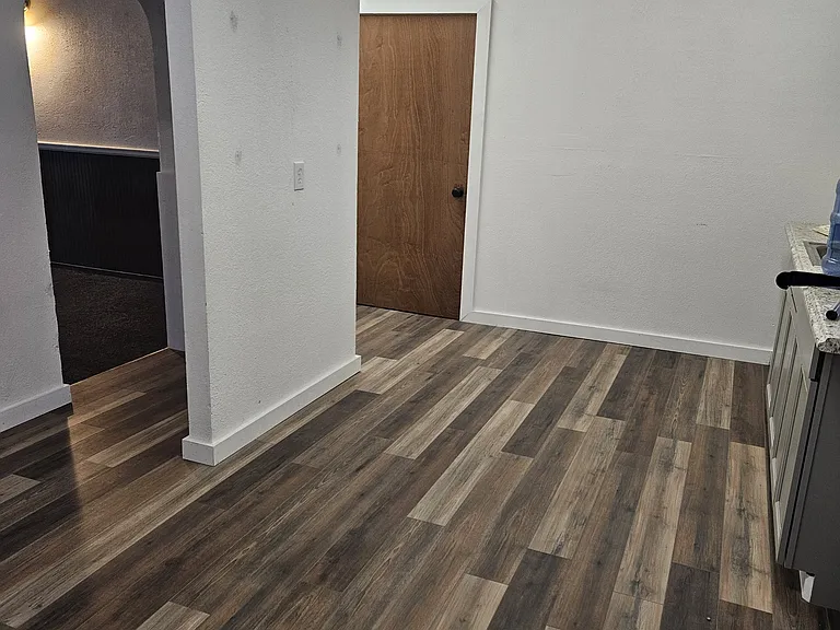 203 W Main St — Photo 12