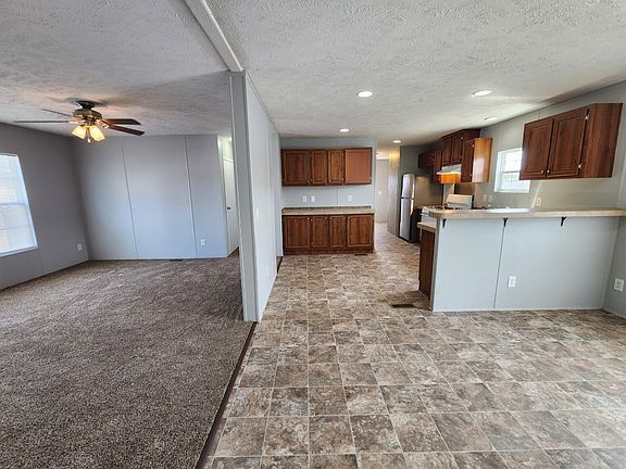 3rd image of 11412 Branch Ln #501