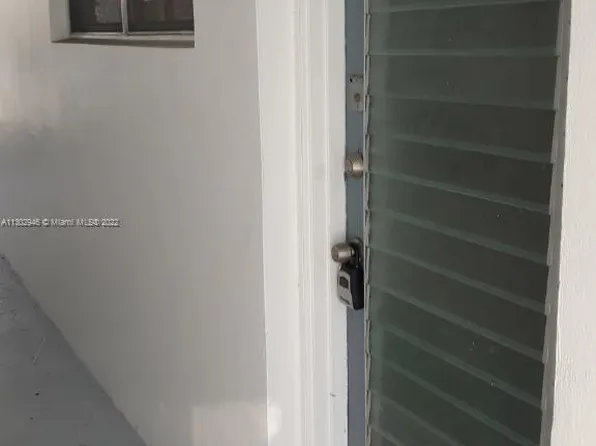 6520 Winfield Blvd APT 103, Pompano Beach, FL 33063