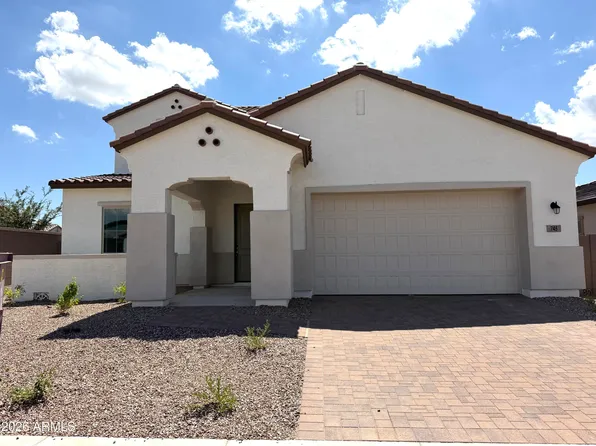 745 W Kingbird Drive, Queen Creek, AZ 85140