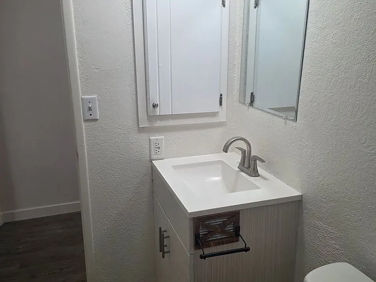 1900 Diamond Dr — Photo 20