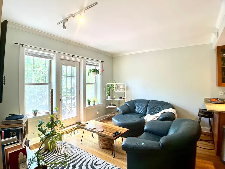 2241 N Lincoln Ave #L-3 — Photo 6