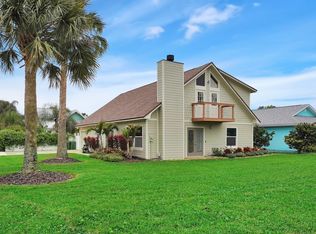 1110 Ruth Ave, Jacksonville Beach, FL 32250