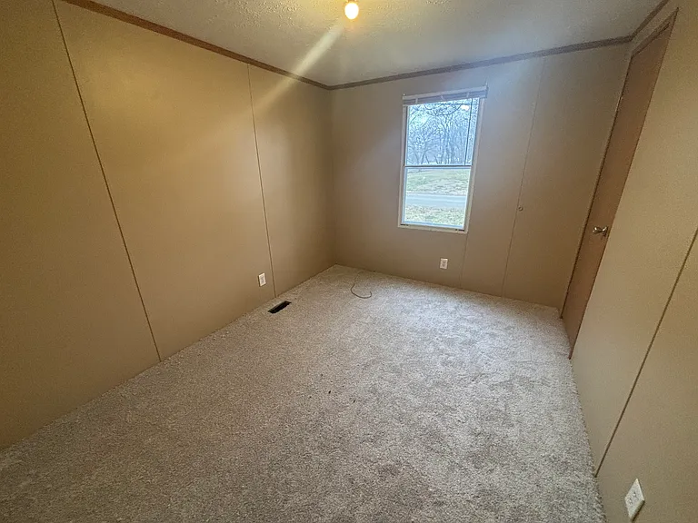 6 Pioneer Village Trailer Ct #13 — Photo 13