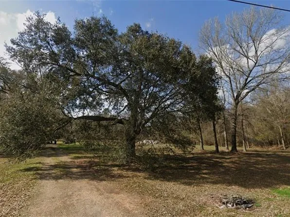 48141 Laura Rogers Rd, Tickfaw, LA 70466